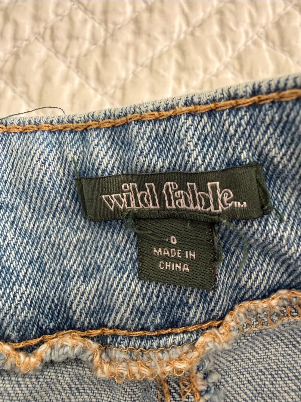 Wild fable Light Blue Pleated Denim Shorts Size 0  Vacation Summer Coastal Jean - Picture 7 of 12
